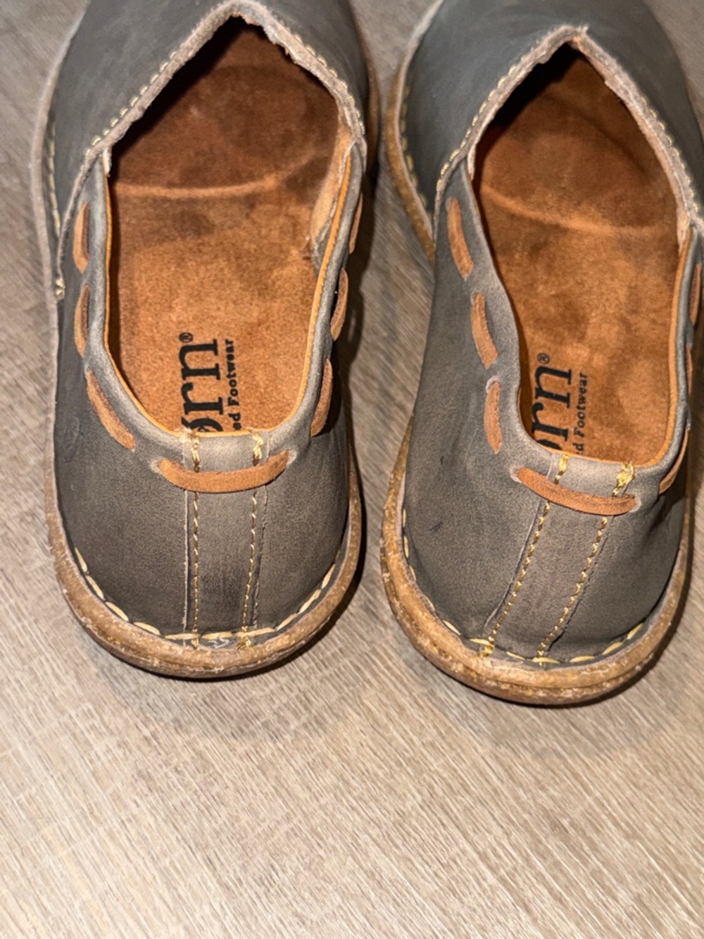 Børn Naya Grey Nubuck Leather Slip-On Loafers - Size 7.5 - Picture 9 of 15
